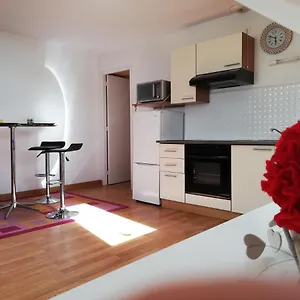  Appartement Les Pieds Dans L'eau